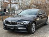 BMW 520d xDrive Lim. LED LEDER GSD NAVI TV HUD - BMW 520 mit Diesel-Antrieb