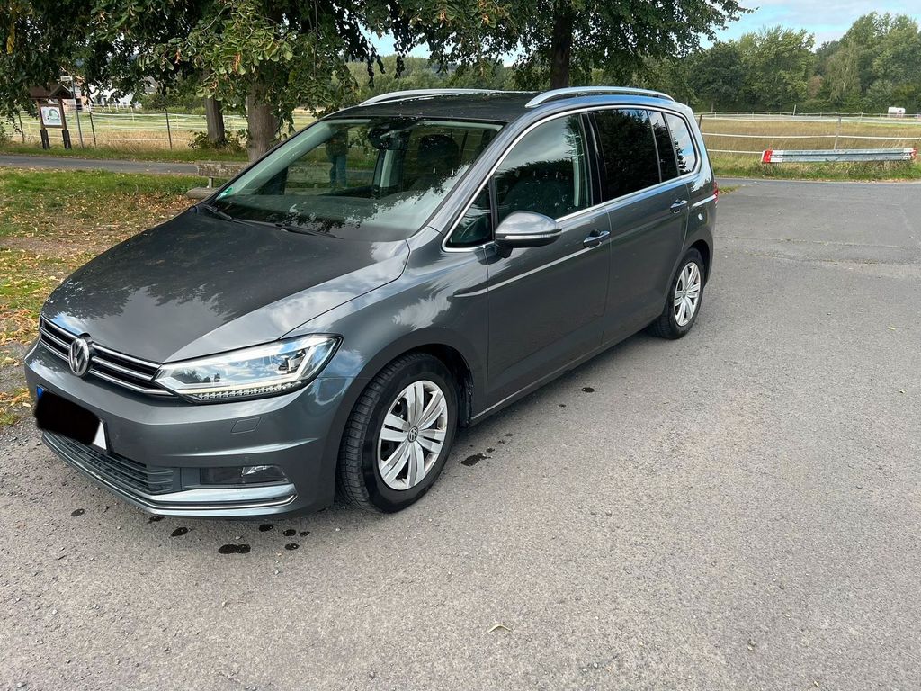 Image of Volkswagen Touran