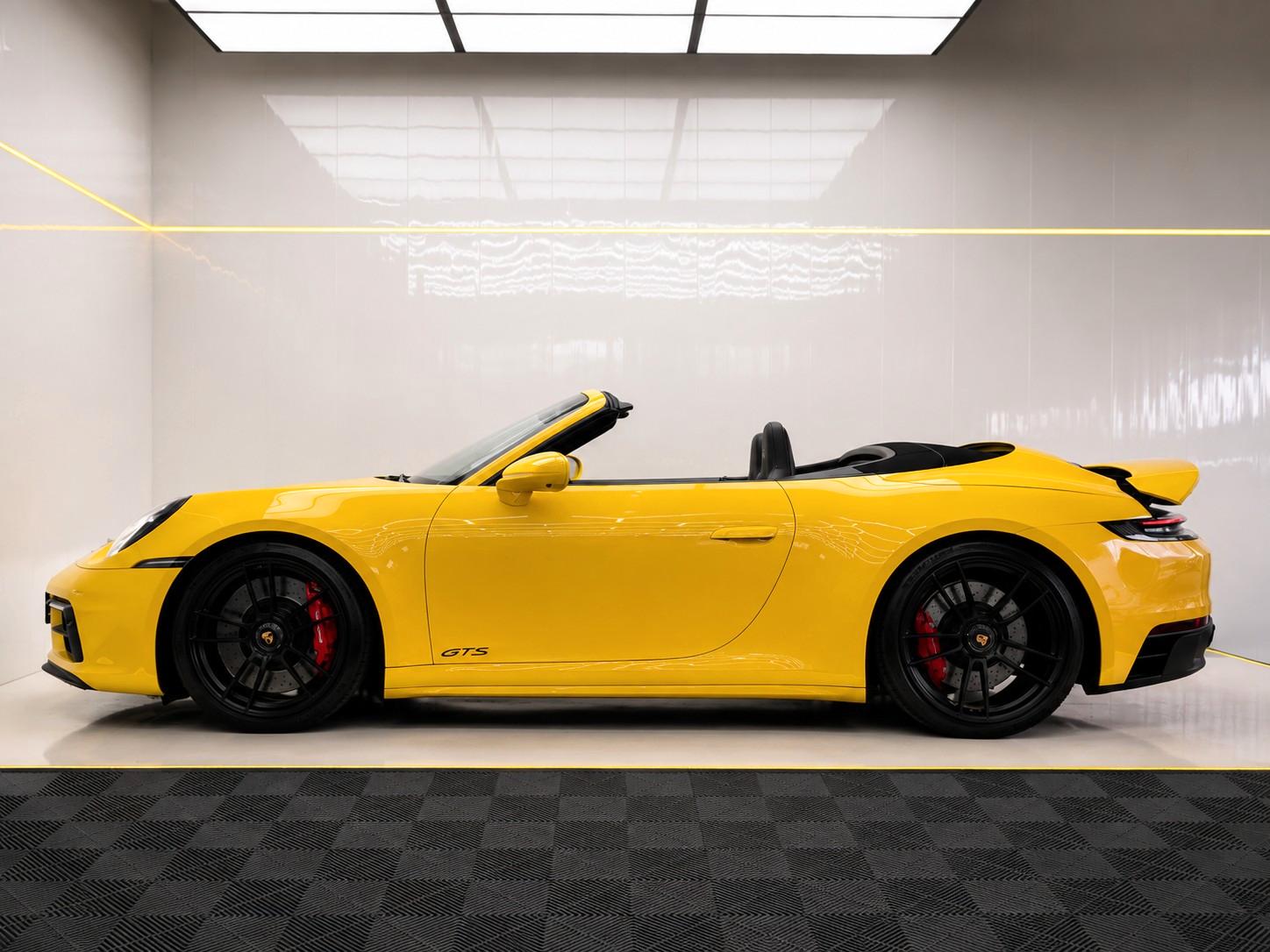 Porsche 992 GTS 4 CABRIO LIFT/BURMESTER/360/CHRONO/SPORT