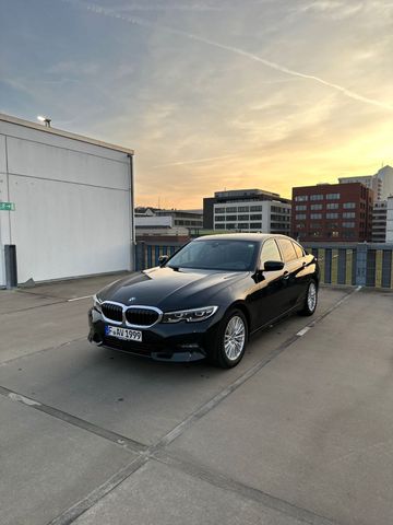 BMW 320d Sportline *komplett scheckheftgep...