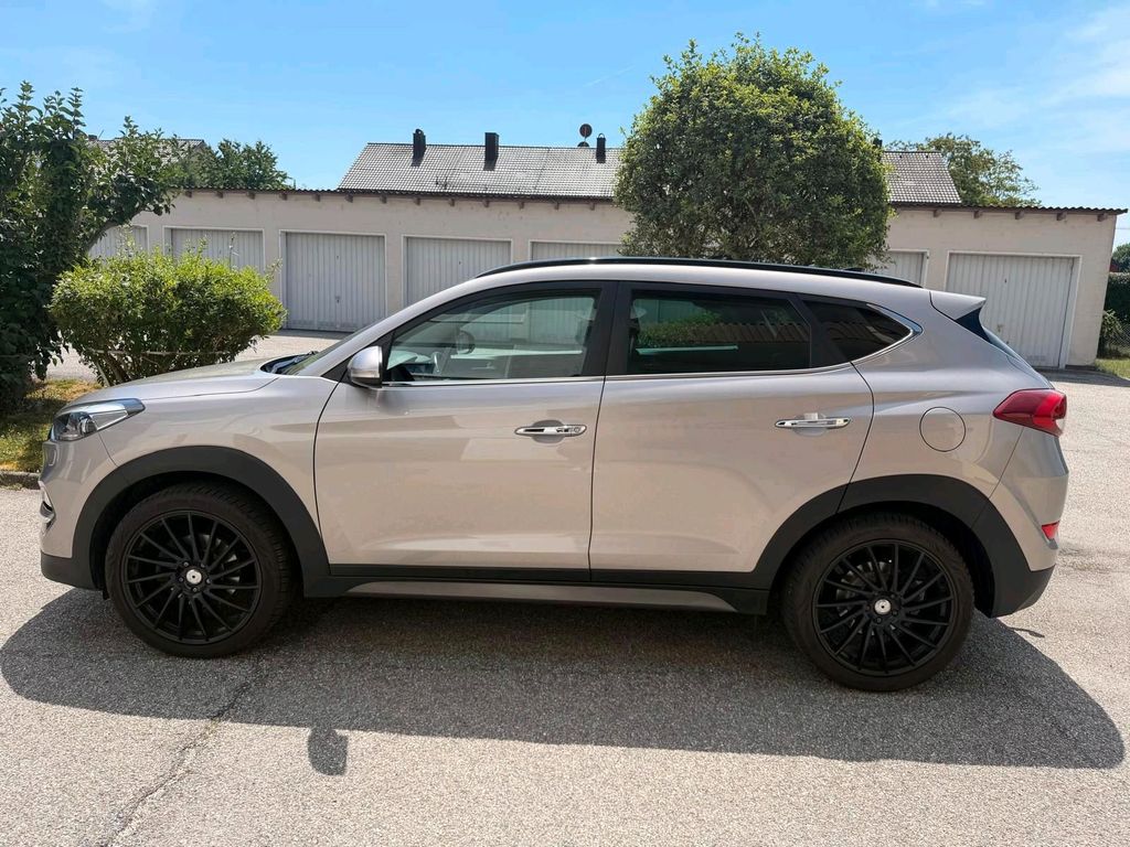 Image of Hyundai TUCSON