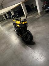 Triumph Street Triple RS in Racing Gelb