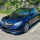 Mercedes-Benz E 500 BlueEfficiency Cabriolet V8 - blaue Mercedes-Benz E 500