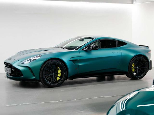 Aston Martin V8 Vantage S Coupé | Satin AM Racing | Int. CF
