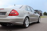 Mercedes-Benz E55 AMG | Deutsches Fzg. | Scheckheft | Schiebed - Mercedes-Benz AMG e55