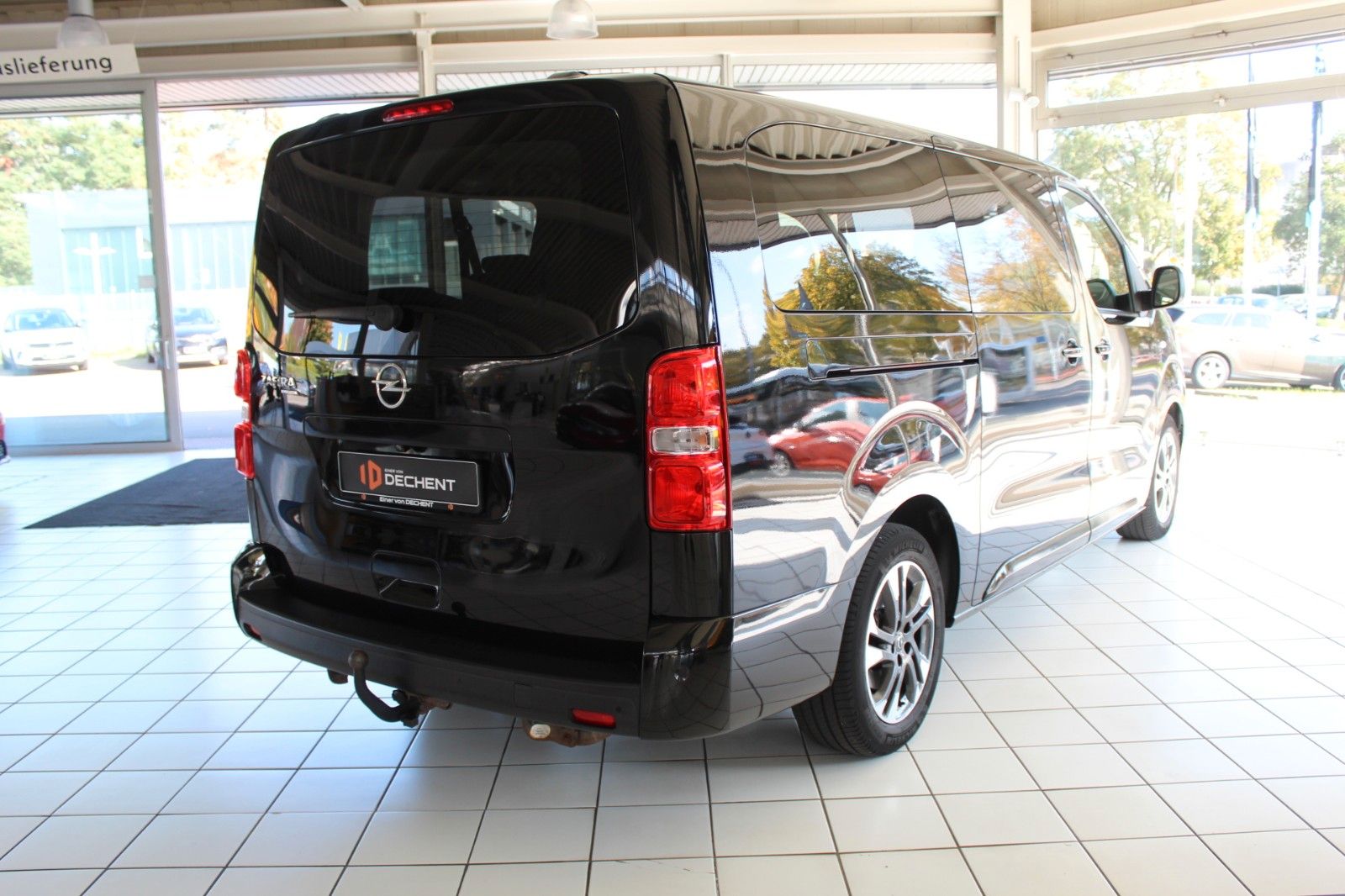 Fahrzeugabbildung Opel Zafira Life L, Automatik, 8 Sitzer, Xenon, AHK