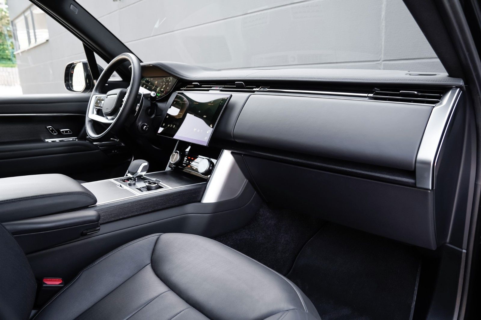 Land Rover Range Rover P440e SE Hybrid Shadow-Pano-23" foto 16