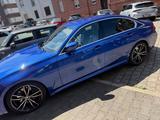 BMW 330i M-Paket, Head-Up, Laser, Memory, Vollleder - BMW 330 mit Benzin-Antrieb: Limousine, 330i M Paket