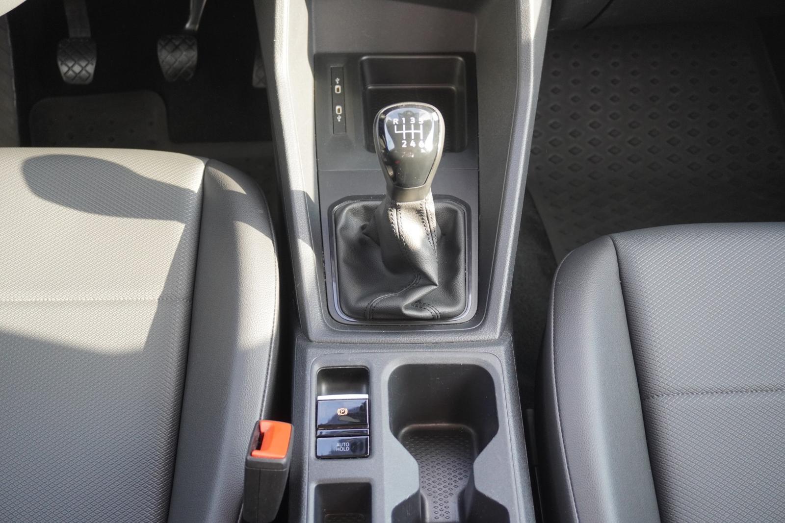 Volkswagen Caddy 1.5 TSI Basis Sitzheizung Tempomat DAB PDC, миниатюра 20