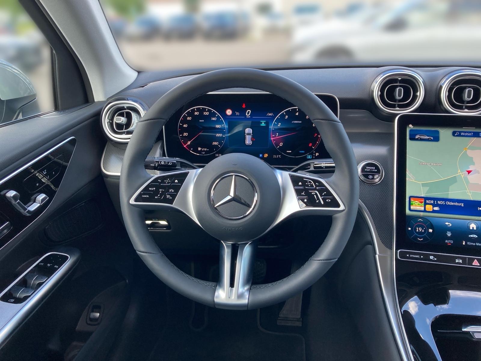 Mercedes-Benz GLC 200 AVANTGARDE+360°Kam+AHK+LED+Navi+SHZ+Mem