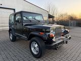 Jeep Wrangler YJ 4.0 *OLDTIMER* 1-Hand *Top Zustand* - Jeep Wrangler YJ mit Benzin-Antrieb