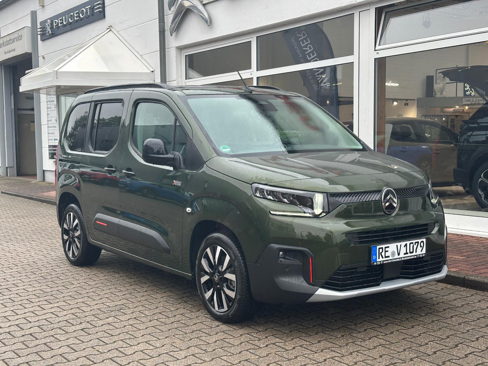 Citroën Berlingo M HDI130 EAT8 Max | PDach - AHK - Nav