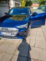 Audi e-tron 50 quattro S line.     Mit Batterie Zerti - Audi e-tron: Von Privat