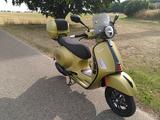 Vespa GTS 300, viel Zubehör, Garantie bis 06/2027
