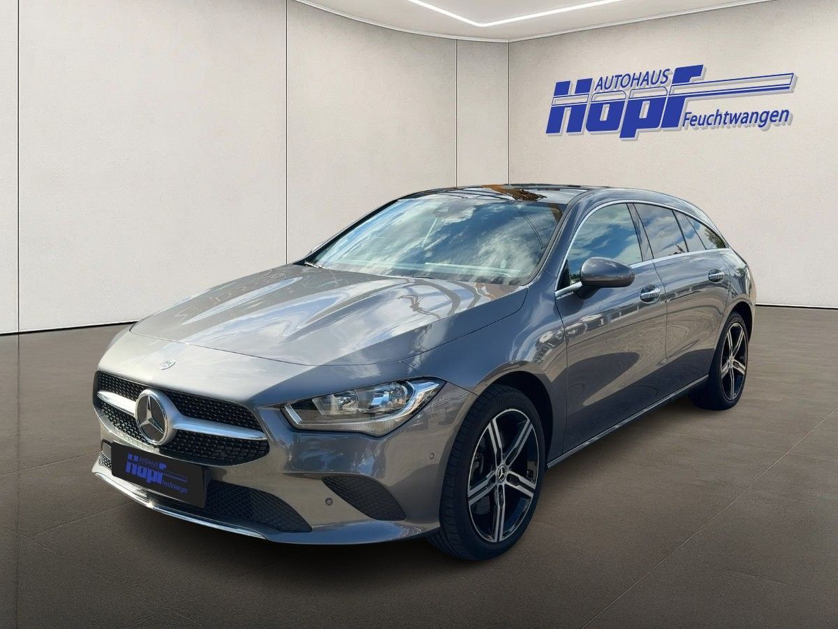 Mercedes-Benz CLA 250 Shooting Brake 250e /Panoramadach + AHK