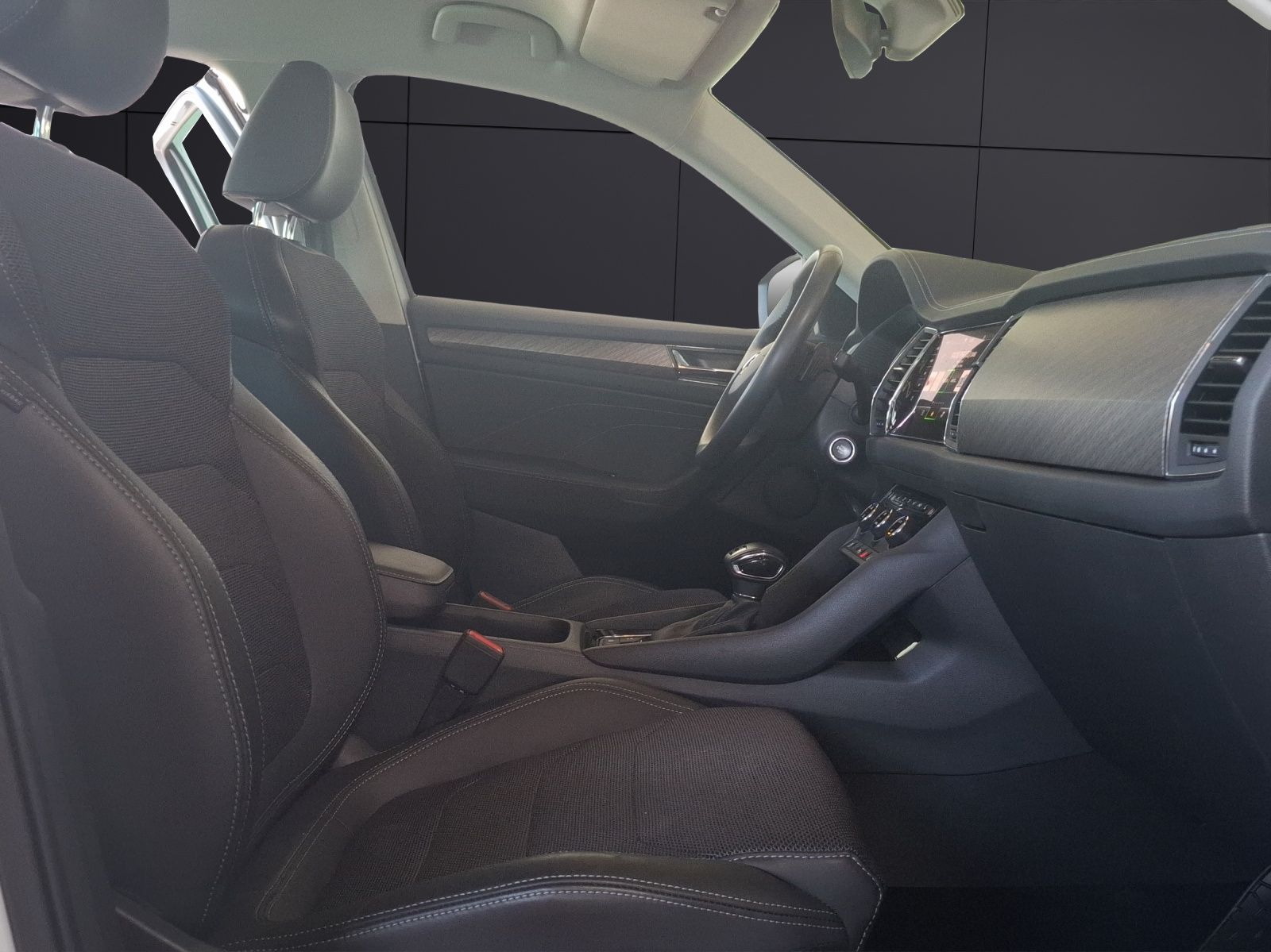 Fahrzeugabbildung SKODA Kodiaq TSI Style DSG 4x4 Matrix Navi AID ACC RFK