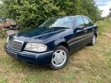 Mercedes-Benz Mercedes Benz W202 C180 / TÜV neu / mit H-... - gebrauchte Mercedes-Benz C 180 aus dem Jahr 1994