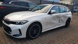 BMW 330 i Touring  M Sport / nur 15943 km