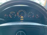 Mercedes-Benz Mercedes R129 SL280 - Mercedes-Benz SL 280: R129