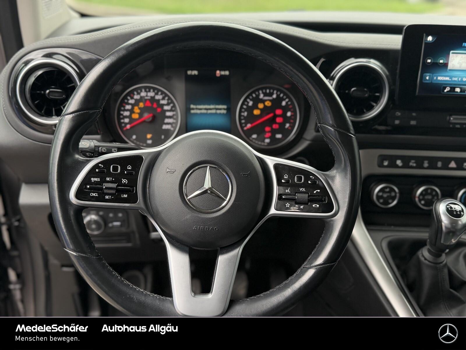 Mercedes-Benz T-Klasse T 180 Progressive LED CARPLAY 17-ZOLL SCHECKHEFT, миниатюра 10