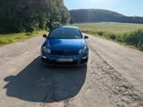 Volkswagen Golf 6 R 2.0 TFSI - Volkswagen Golf: TFSI