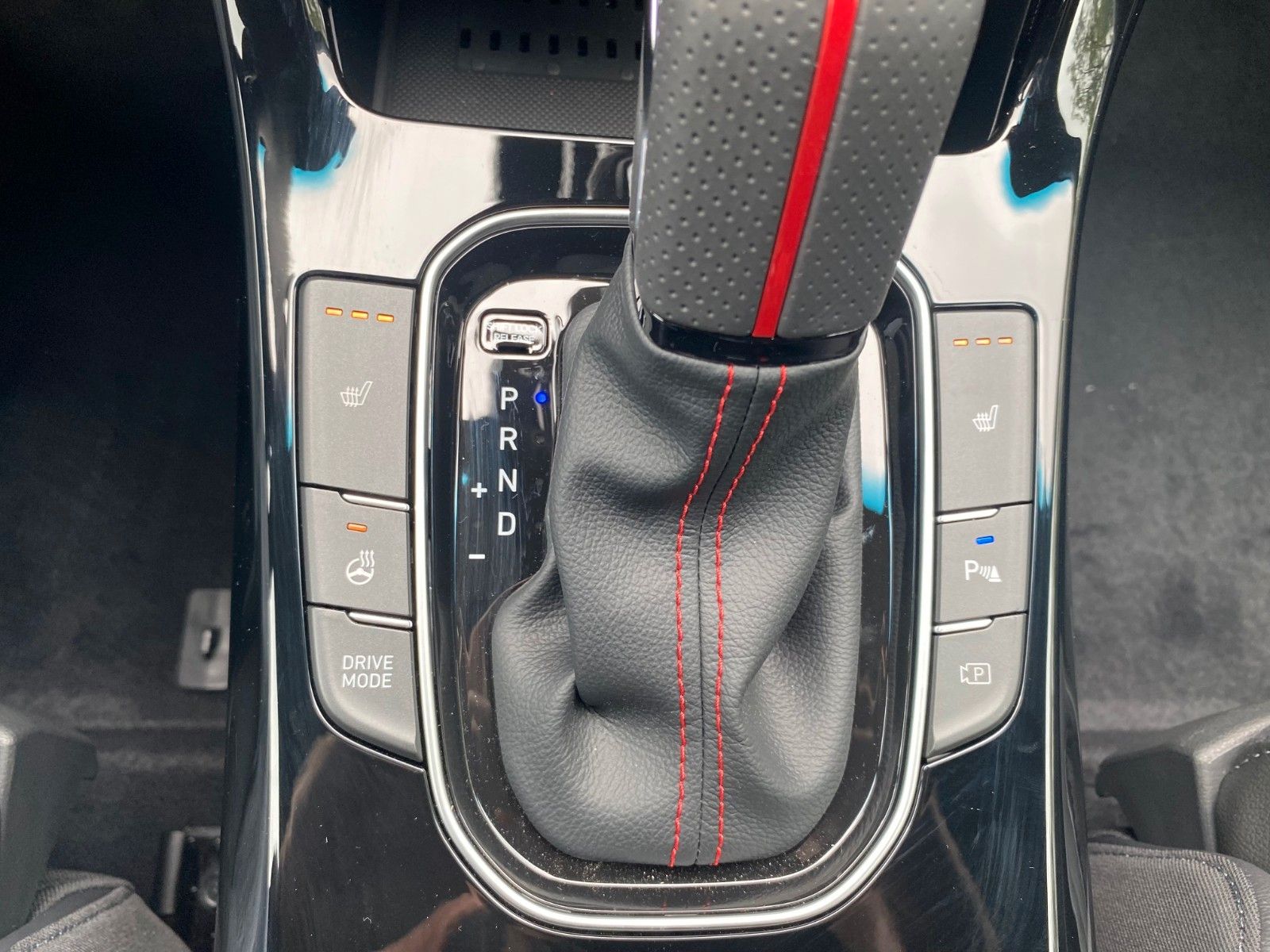 Fahrzeugabbildung Hyundai i30 1.5 T-GDI 48V N Line *Navi*Memory*ACC*LED*