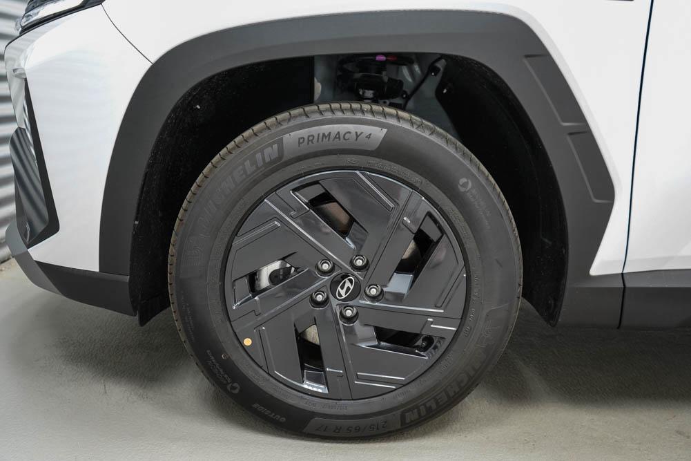 Hyundai TUCSON 1,6 T HEV AT Black Line LAGER, миниатюра 5