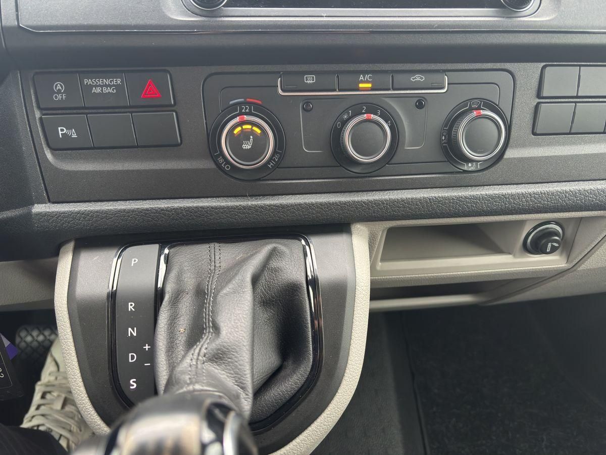 T6 Transporter Kasten 2.0 TDI DSG ACC NAVI RFK L
