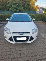 Ford Focus 2,0TDCi 103kW PowerSh. Titanium Turnie... - Ford Focus aus 2012 mit Diesel-Antrieb: Kombi