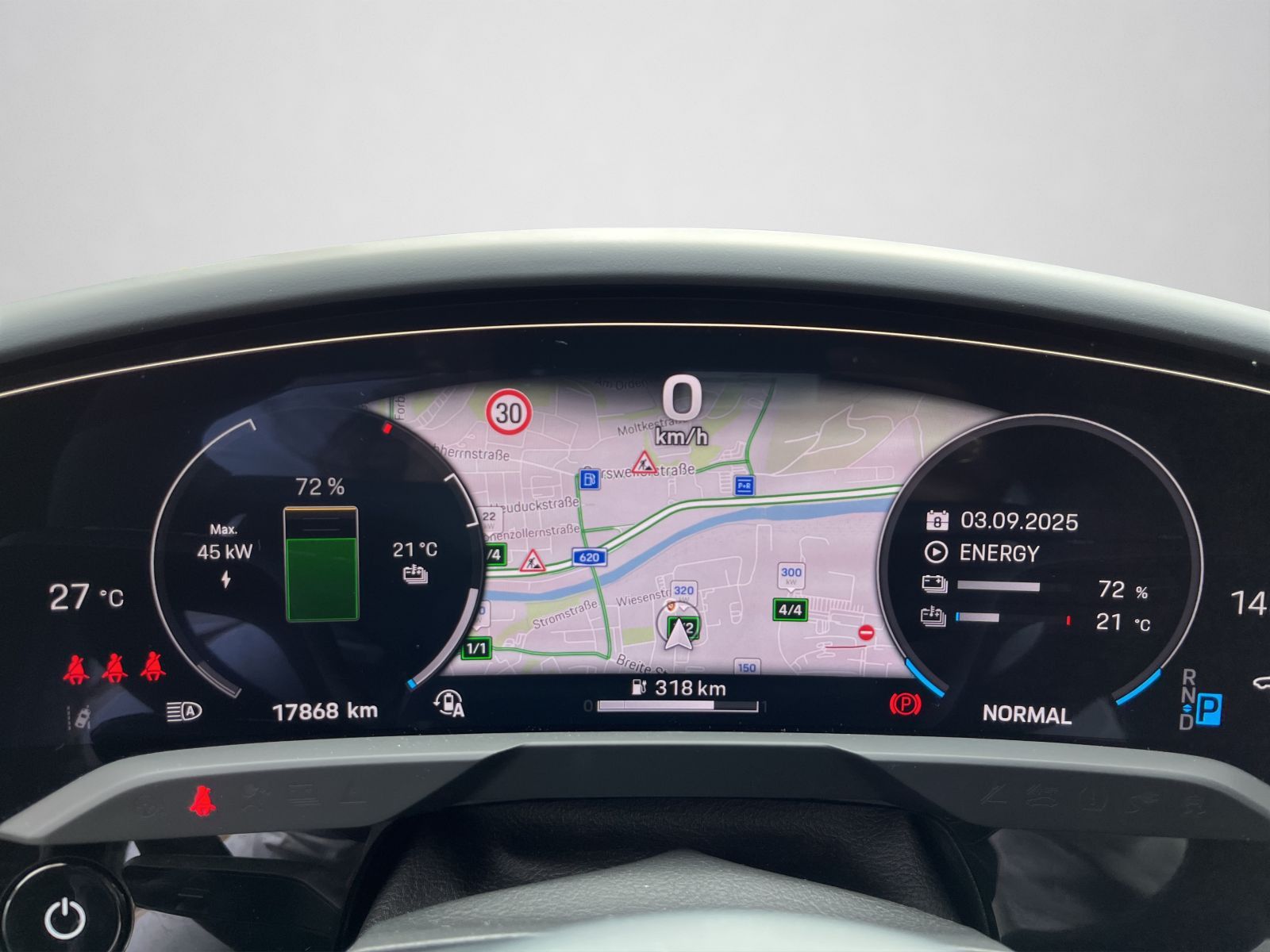 Porsche Taycan - Bild 13