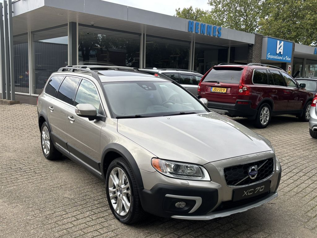 Volvo XC70
