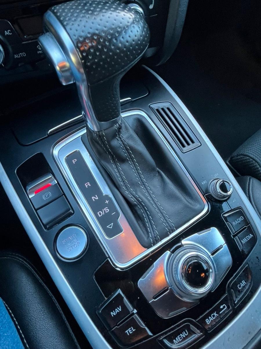 Audi A4 2014 — photo 5