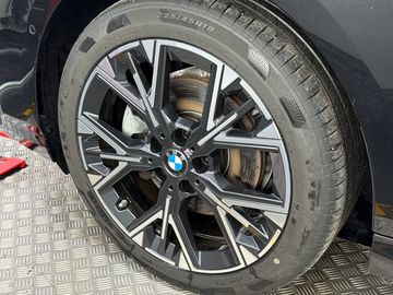 BMW 120 DAB LED Komfortzg. Parkassistent Klimaaut.