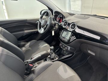 Fotografie des Opel Adam 1.4 Rocks