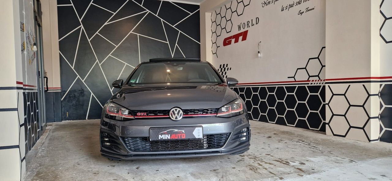 Volkswagen Golf GTI Performance 2.0 245 CV TSI D