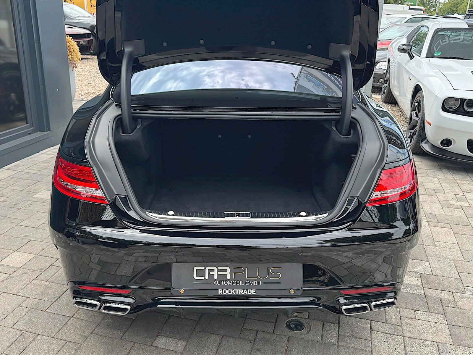 Fahrzeugabbildung Mercedes-Benz S 63 AMG 4Matic Night Edition Designo *ACC*Pano*
