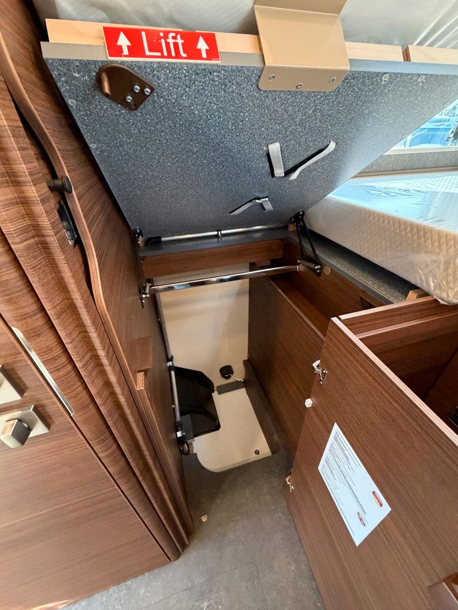 Fahrzeugabbildung Carthago chic c-line T 4.9 LE