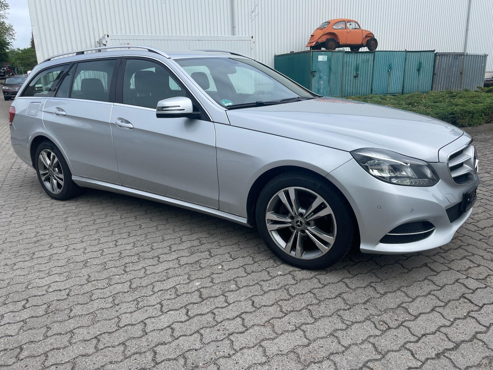 Mercedes-Benz E 200 E T-Modell E 200 BlueTec