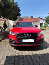 Audi Q2 2.0 TFSI S-tronic quattro S-Line AHK LED - Audi Q2 von privat