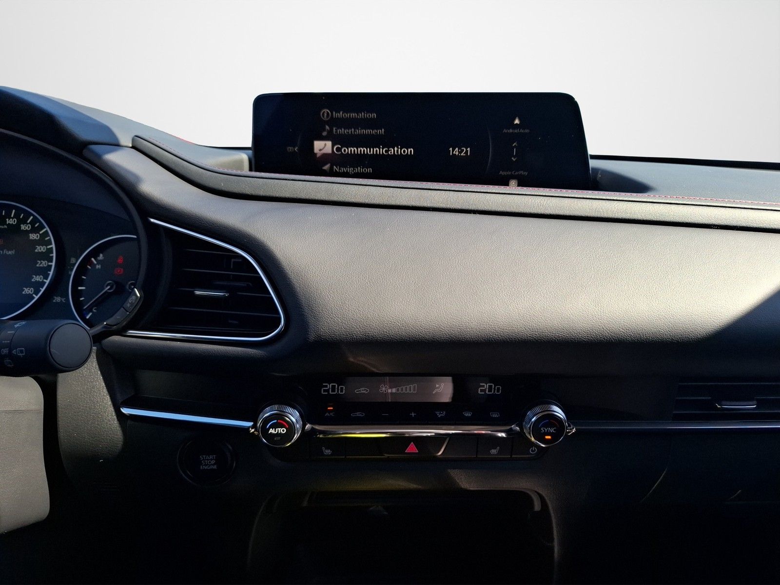 MAZDA CX-30 2025 2.5 e-SKYACTIV-G 140PS 6AT Homura - Image 13