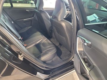 Volvo V60 - 12