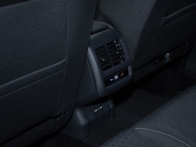 T-Roc Life 1.5 eTSI DSG GJR Winterpaket