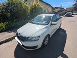 Skoda Rapid 1.0 TSI 81kW Active Spaceback Active