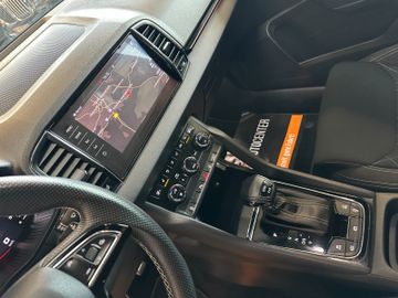 Skoda Karoq Sportline 4x4 *AHK*Virtuel*Standh*Pano*