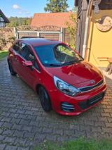 Kia Rio 1.2 UEFA EURO 2016 UEFA EURO 2016 - Kia Rio UEFA-EURO-2016