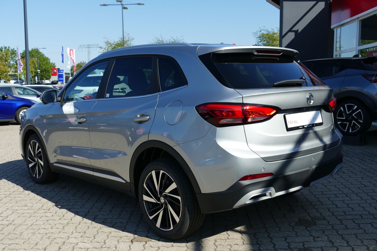 MG ZS 1.5 Hybrid Luxury Aut. LED ACC Navi 360° imagem 3