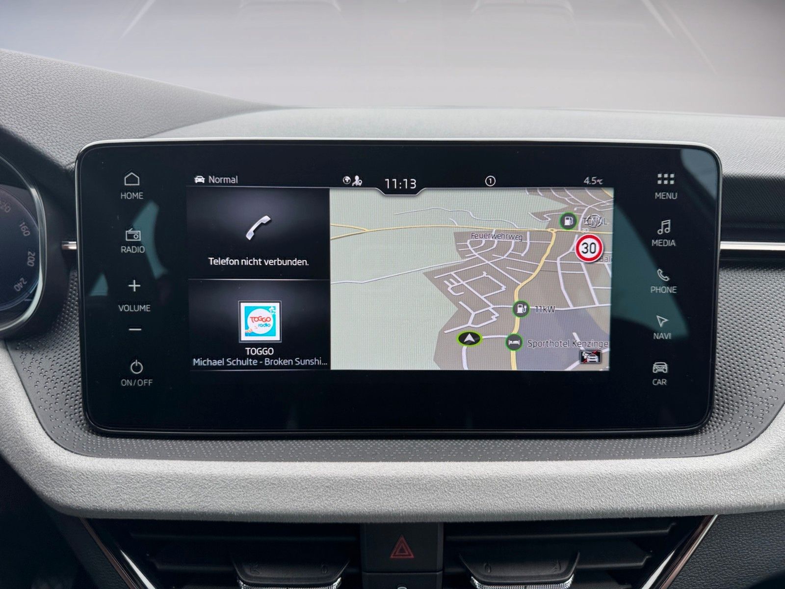 Fahrzeugabbildung SKODA Kamiq Selection 1.0 TSI *ACC*PANO*KAMERA*AMUNDSE