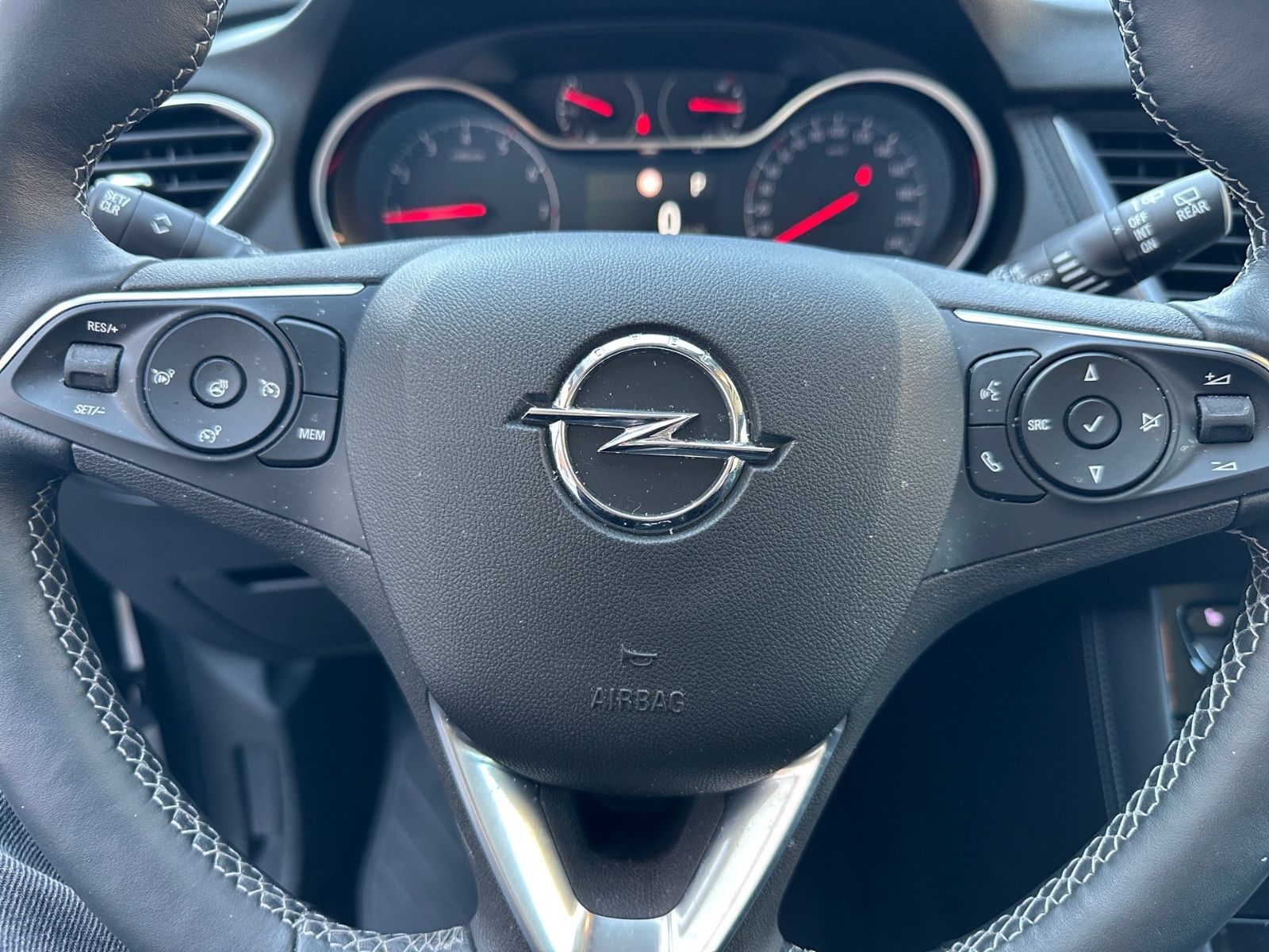 Opel Grandland (X) – Bild 16