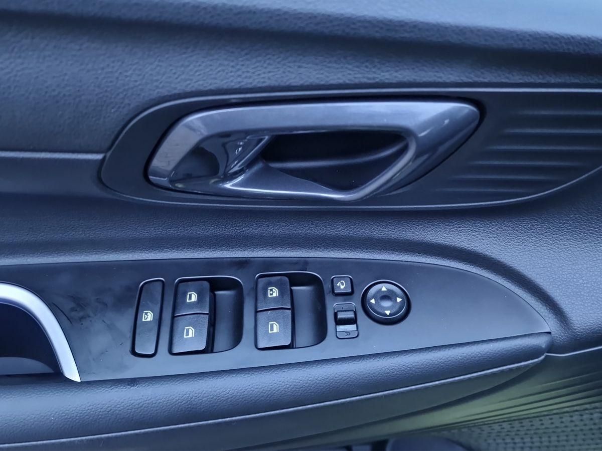 Hyundai i20 – Bild 17