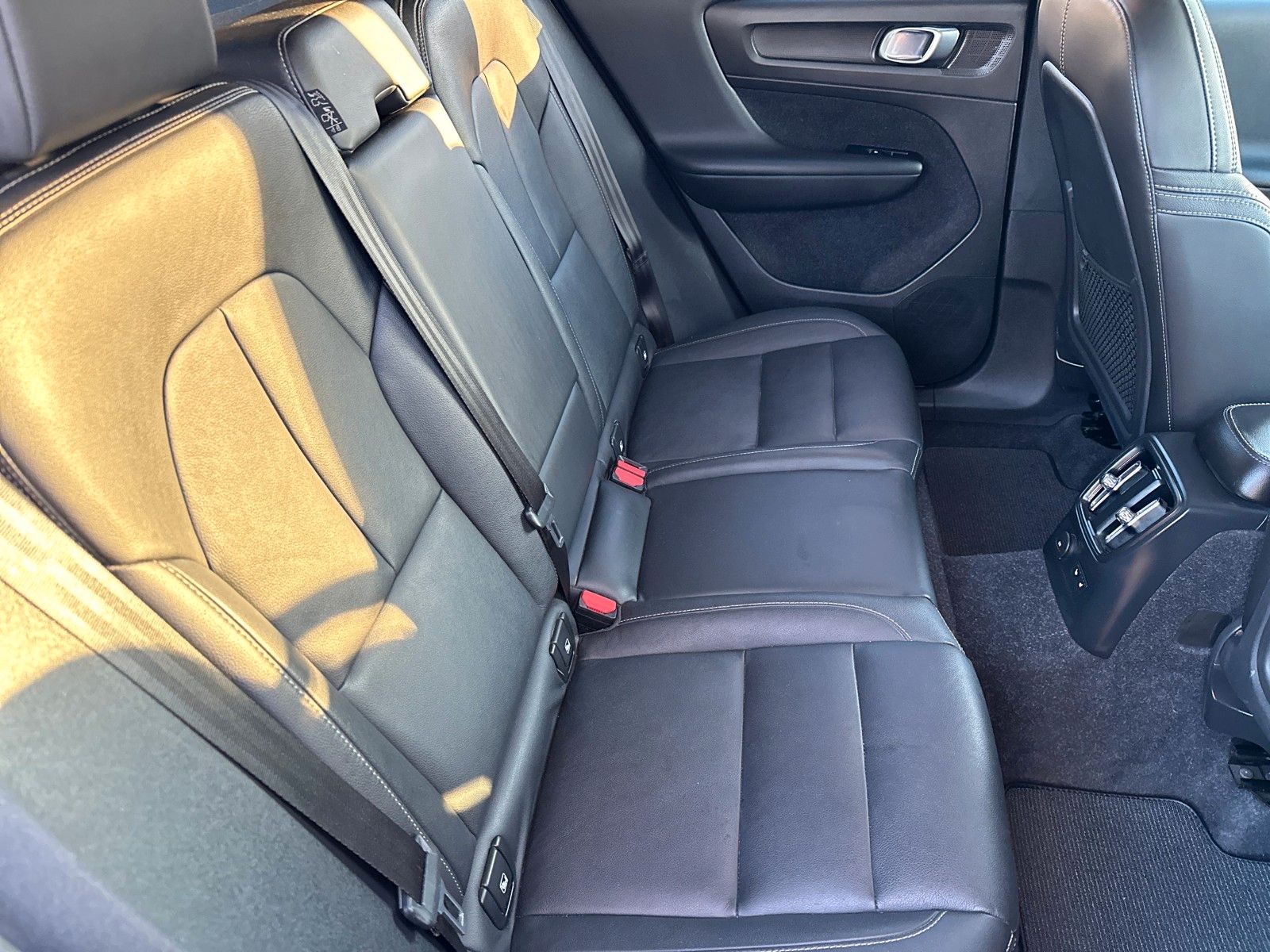 Fahrzeugabbildung Volvo XC40 Inscription Plug-In, XENIUM-PAKET PRO, Inte